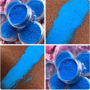 Vibrant BRIGHT Neon BLUE UV Glow in the Dark High pigmented single Eyeshadow Fluorescent Face Body Mica paint Pigment Makeup tools