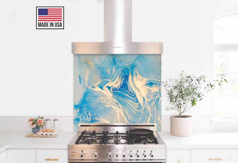 tempered glass behind stove