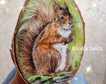 Wooden disc hand-painted * spirit animal squirrel * 23 x 13.5 x 2 cm