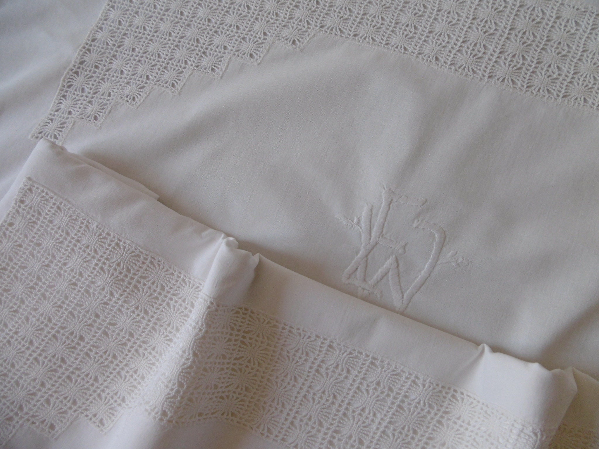 2 Taies d'oreiller Monogrammées avec Imposante Insertion Façon Ténériffe