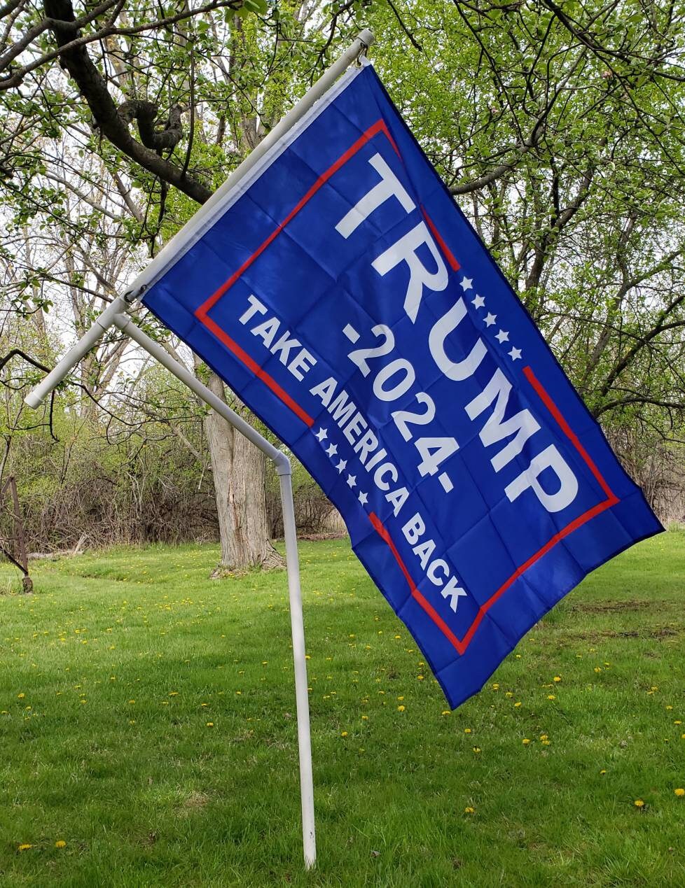 Trump 2024 Flag Pole PVC with 3X5 flag. Etsy Italia