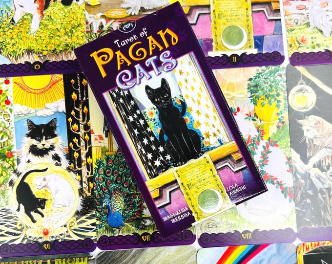 Tarot of Pagan Cats by Magdelina Messina & Lola Airaghi