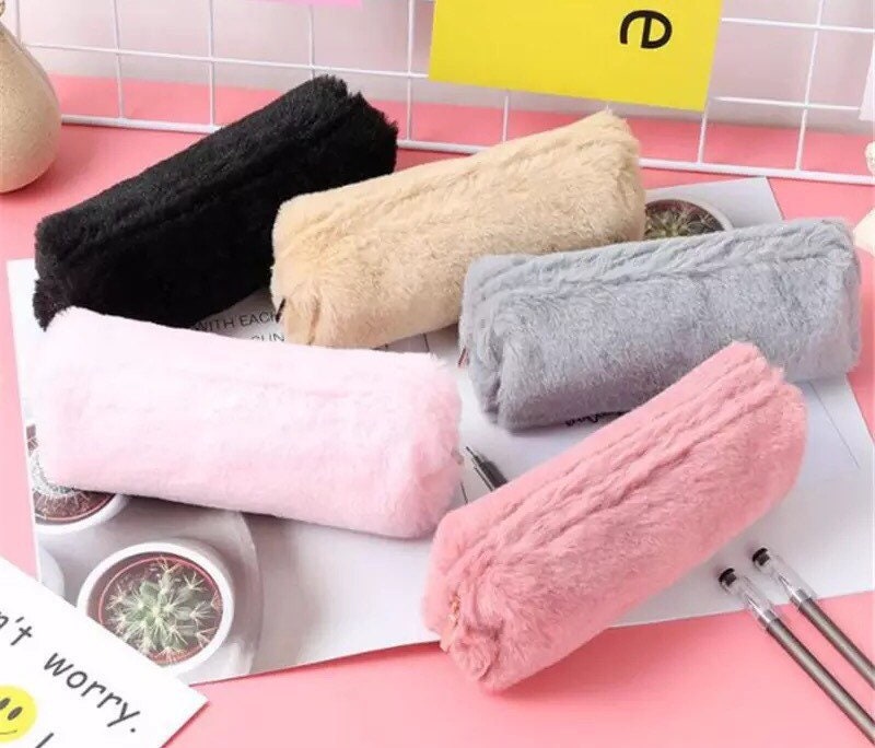 pink fur travel bag