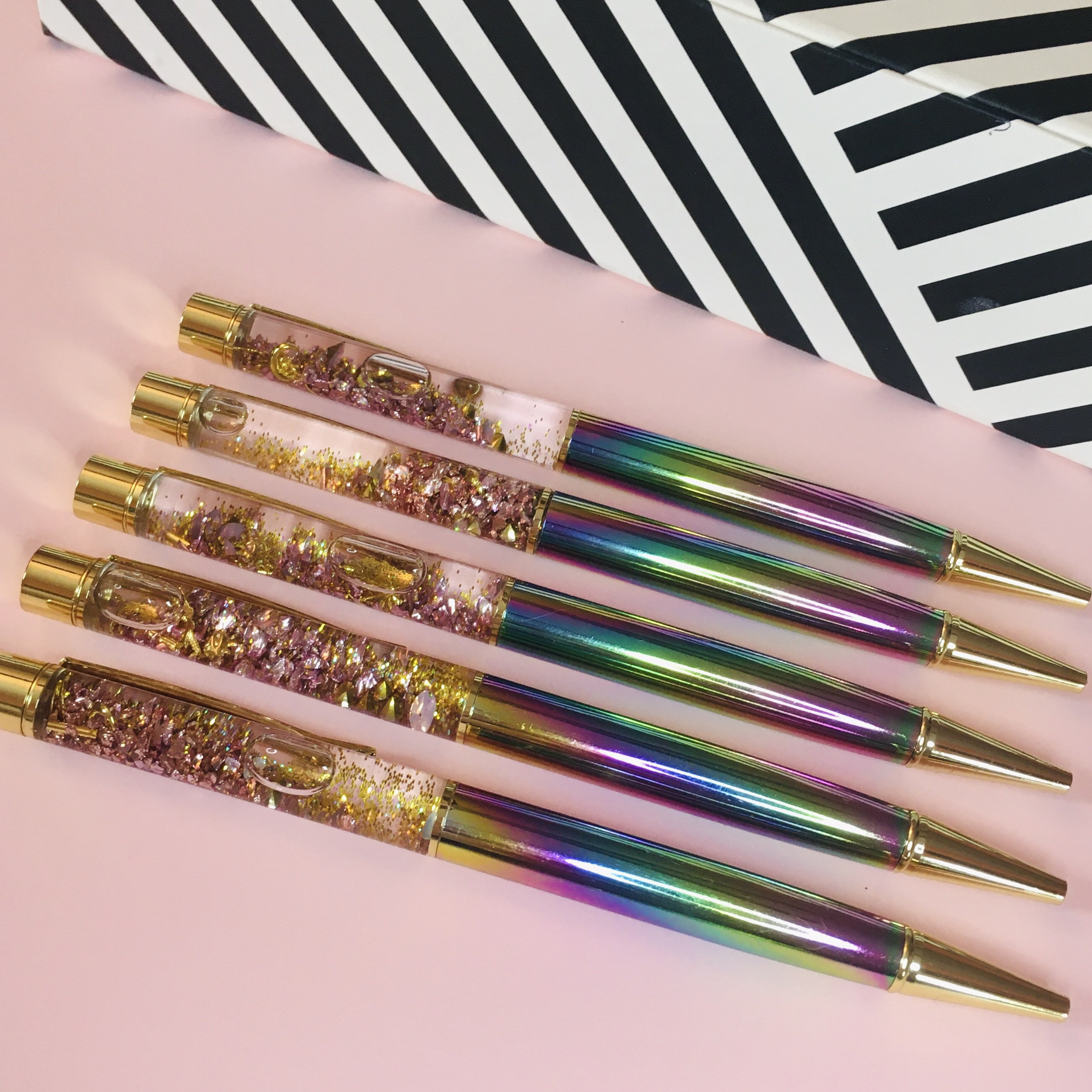 Golden Glitter Charm Pen in Rainbow Gradient Handmade Flow Pens in