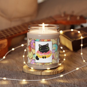 Cat Lover Gift, Donut Cat Scented Soy Candle, 9oz Pink Donut