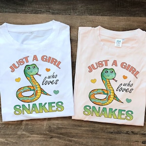 Just a Girl who Loves Snakes - Snake T-shirt - Reptile Shirt - Reptile Birthday - Snake Birthday - Girl Shirt - Women Shirt - Reptile Shirt