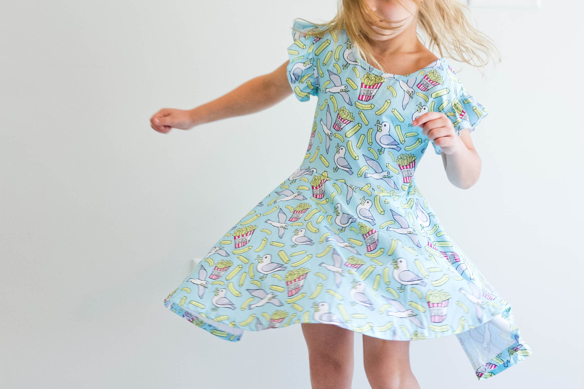 EN VENTE !!! Robe tour de cou mouette