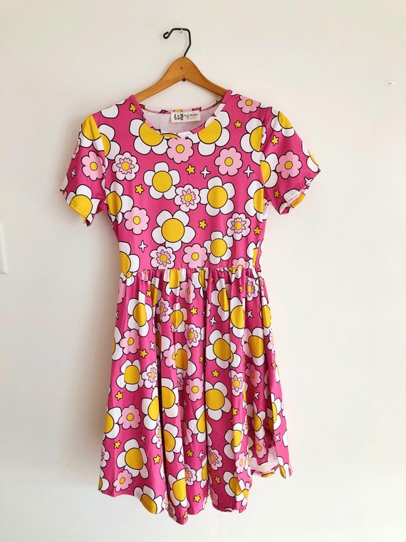 retro groovy dress 70s Psychedelic Orange Groovy Bell Sleeve Disco Dress