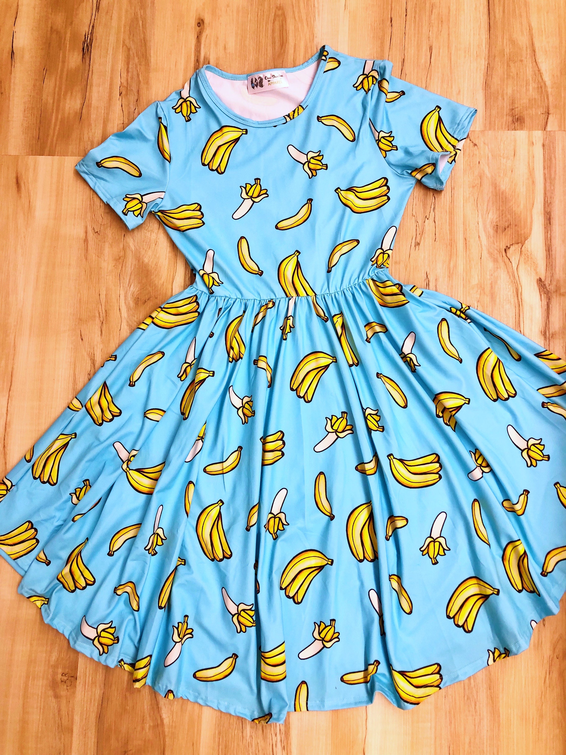 OneTwelveApparel Adult Dress with Pockets Bananas