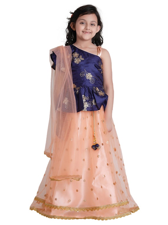 Purple Ethnic Wear - Buy Indian Designer Purple Ethnic Wear Online for  Women – Indya