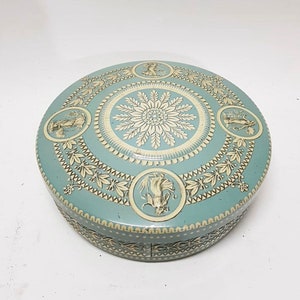 1970s Vintage Tin Storage Box / Biscuit Box / Trinket Box