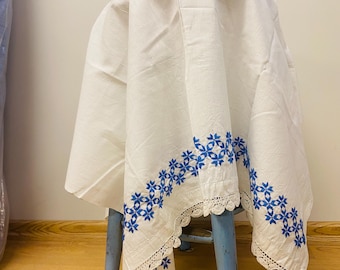 1970s Vintage Hand Embroidered Table Centerpiece, Coffee Table Cloth, Table Runner