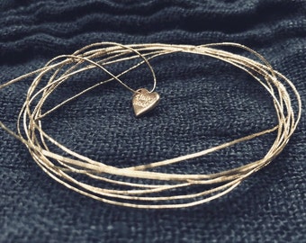 Maxi weekly planner with elastic gold or silver thread