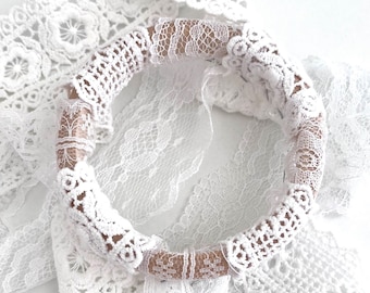 Round wooden ring with ribbons / wedding ritual