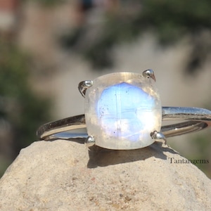 Handmade Square Rainbow Moonstone 925 Silver Prong Ring