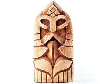 Wooden figurine - Odin. Hand-carved minimalist wooden statue Wuotan / Wodan. A chic Scandinavian Gift for him / Gift for her
