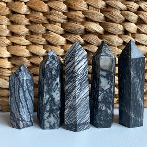 Spiderweb jasper