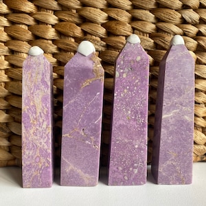 Phosphodorite Obelisk Towers