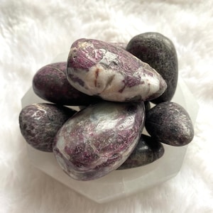 Lepidolite palms