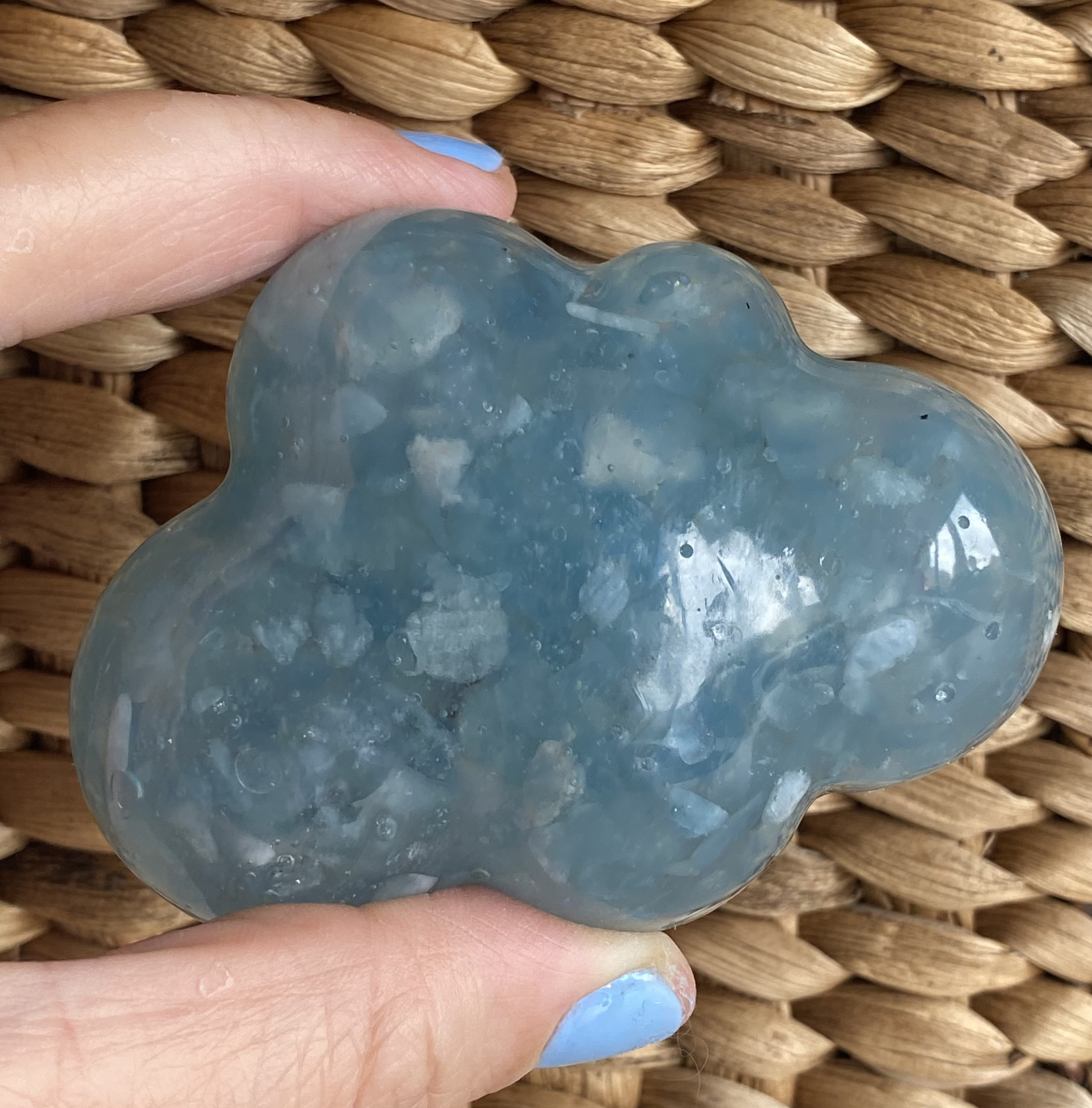 Aquamarine resin cloud