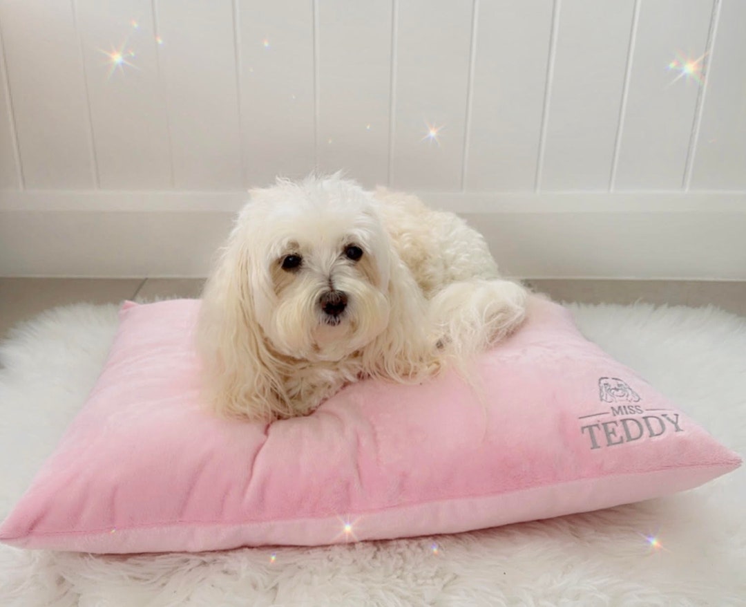 Cojín relajante de terciopelo rosa para cama de perro Almohada
