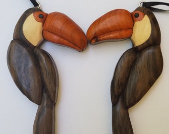 Ornamento de tucano em entalhe, ímã de pássaro esculpido em madeira, decoração de vida selvagem