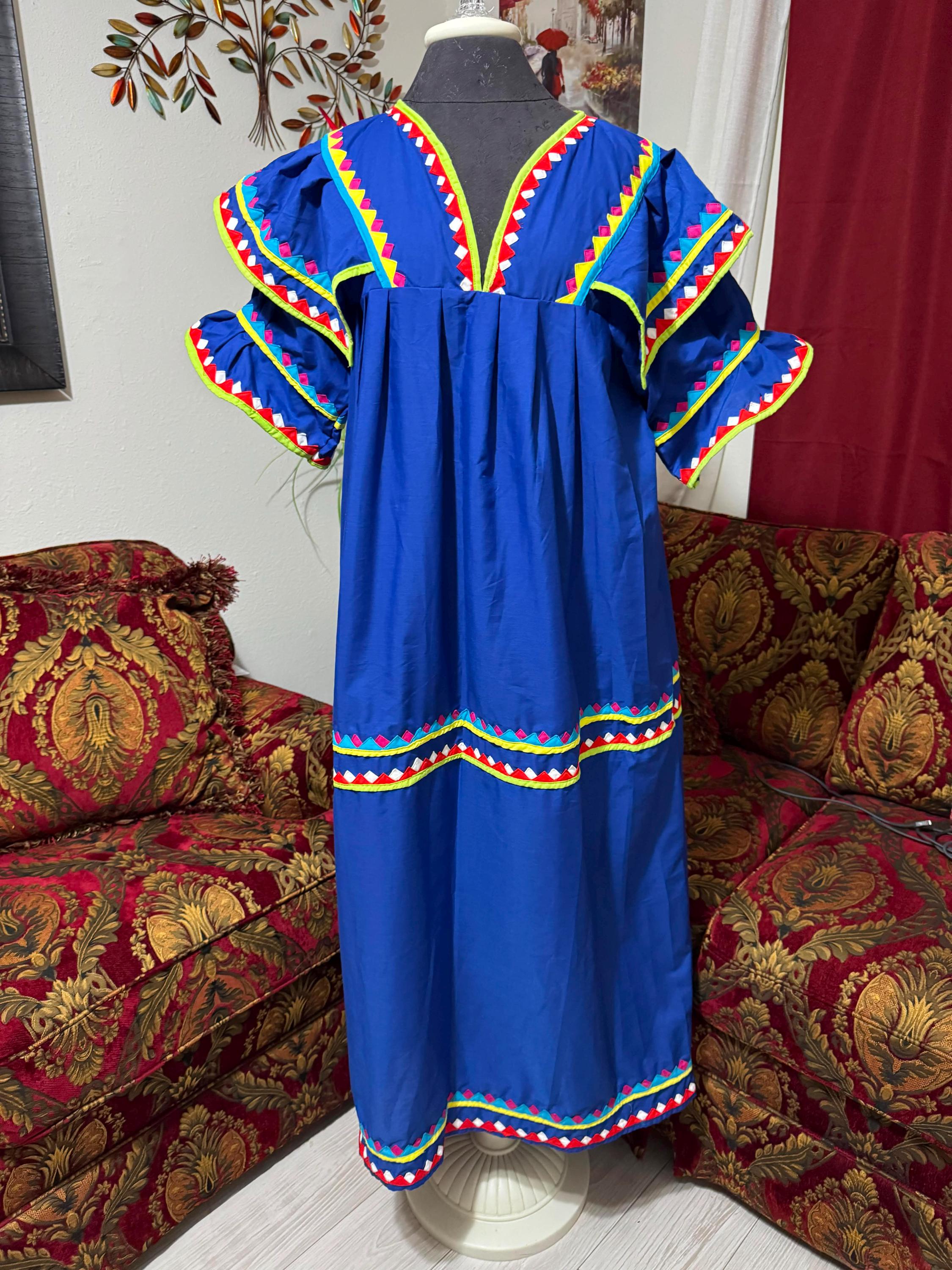 Panama Traditional Dress Women