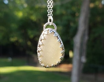 Gelbes Meer Glas Halskette