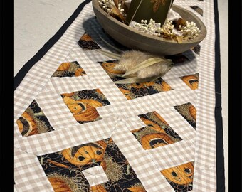 Quilted Fall Table Runner: Farmhouse Thanksgiving Decor 17.5”x 59”
