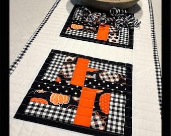 Quilted Fall Table Runner: Modern Farmhouse Thanksgiving Decor