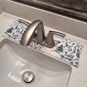 Oval Faucet Drip Catcher: Cotton RV Sink Mat, Christmas Pattern