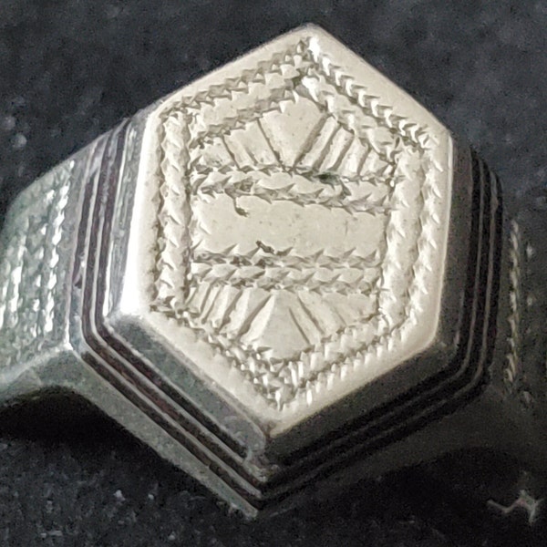 Bague touareg chevalière en argent homme et femme