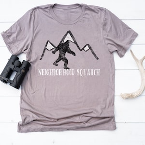 T-shirt de squatch quartier - T-shirt Bigfoot - T-shirt aventure - Vie en plein air - T-shirt de randonnée - T-shirt en toile Bella - T-shirts souples - T-shirt unisexe