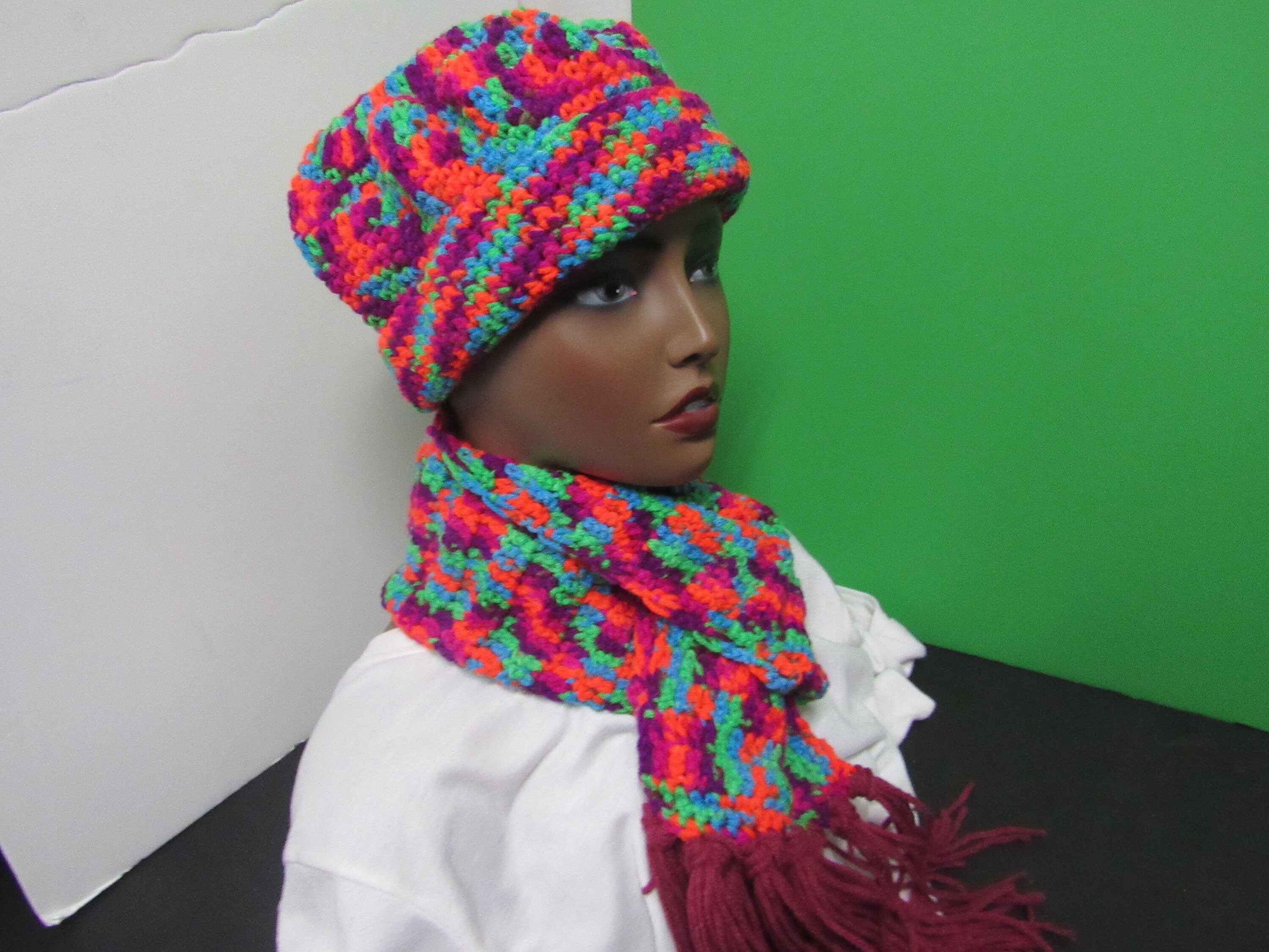 3PCS Solid Color Twist Hat & Scarf Sets main image 1