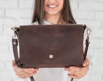 Small Leather Crossbody Bag For Women’s • Minimalist Dark Brown Crossbody Purse • Everyday Leather Shoulder Bag