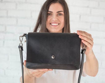 Leather Crossbody Bag With Adjustable Strap • Women Leather Shoulder Bags • Black Small Leather Purse • Everyday Crossbody Leather Bags