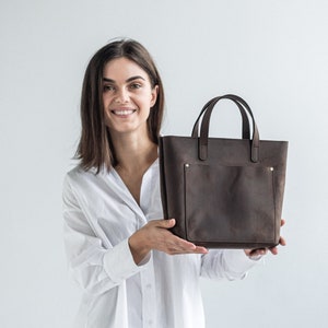 Mini sac fourre-tout en cuir pour femme | Mini sac à bandoulière fourre-tout à personnaliser | Mini sac à main en cuir avec fermeture éclair en option, poche, bandoulière