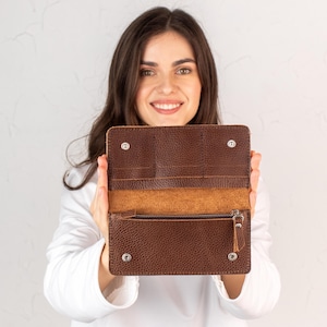 Cartera de cuero genuino para mujer hecha a mano / Compacta y liviana / Perfecta para uso diario / Cartera de cuero delgada hecha a mano