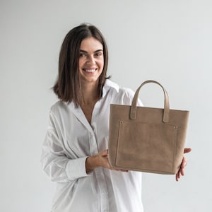 Mini sac fourre-tout en cuir | Sac à main MIni fourre-tout en cuir fait à la main | Mini sac à bandoulière en cuir véritable | Mini sac à bandoulière en cuir personnalisé