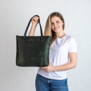 Handmade Leather Tote Bag: Zipper Pocket, Crossbody Strap
