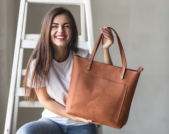 Leather Tote Bag with Optional Zipper Pocket Crossbody Strap | Handmade Large Totes | Leather Shoulder Bag | Women&#39;s Leather Crossbody Tote