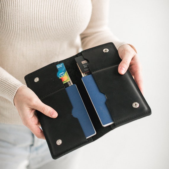 travel organizer wallet