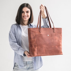 Handmade Leather Tote Bag in 4 Sizes, Personalized Shoulder Bag with Pocket for Women