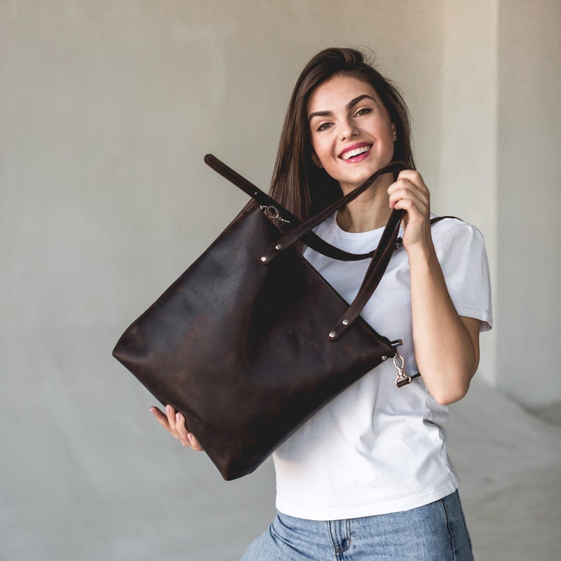 best leather tote with zipper