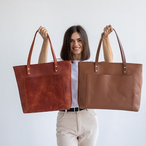 Extra large and large leather tote handbag