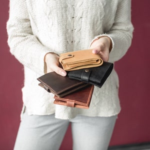 Cartera de hombre de cuero Cartera de hombre Cartera hombres Cartera de cuero para hombres Cartera minimalista Cartera de cuero hombres Cartera de cuero delgada Cartera de cuero imagen 5