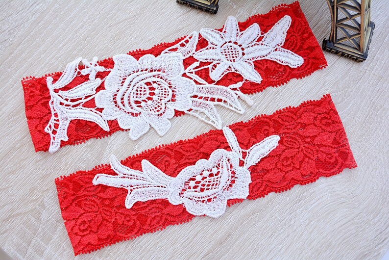Red Ivory Lace Wedding Garters Set Bridal Garter Belt Set for Etsy