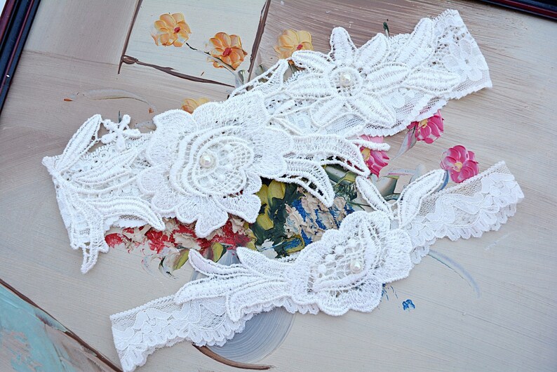 Navy Blue Wedding Garter Belt Set for Brides, Ivory Lace Garter, Bridal Garter Set, Keep Garter