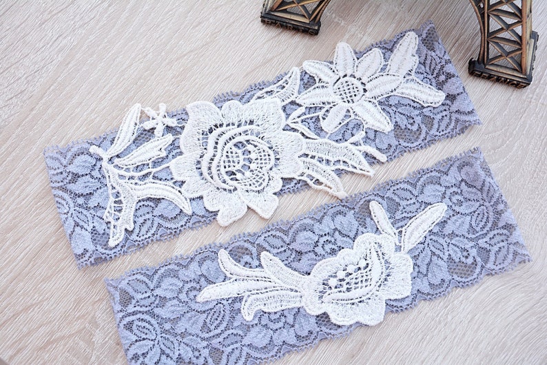 Red Ivory Lace Wedding Garters Set Bridal Garter Belt Set for Etsy