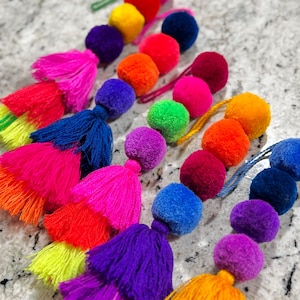 Handmade Mexican Pom Pom Tassel: Boho Purse Charm, Fiesta Ornament